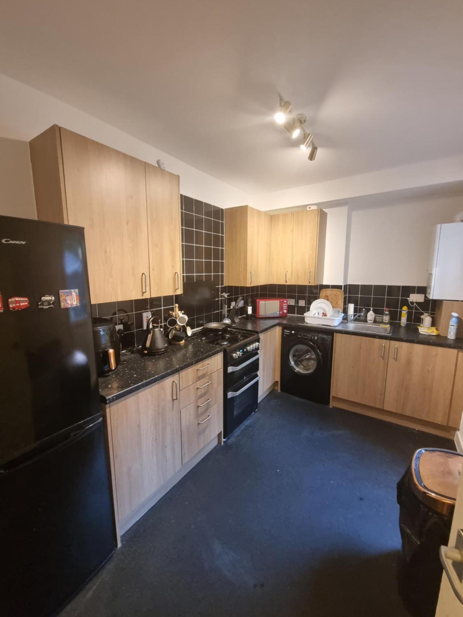 Beautiful Double Room In Acton, West Лондон Екстериор снимка